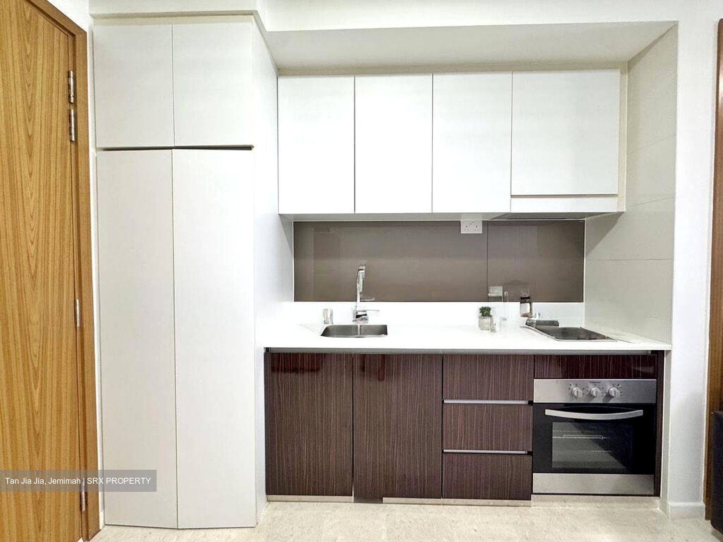 Waterbank at Dakota (D14), Condominium #594937081